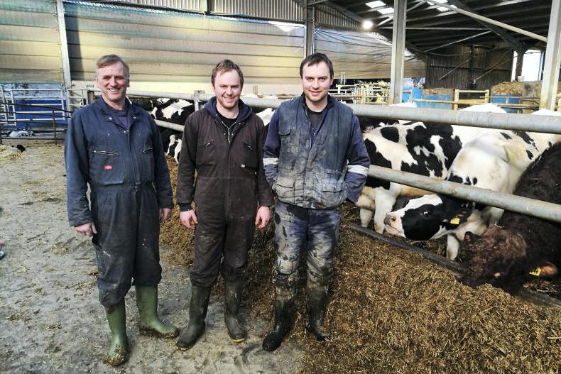 Robots and silage deliver high output in Aberdeenshire 16 March 2017 Free