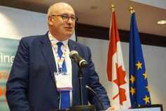 Dairy scramble for Canadian free trade from September